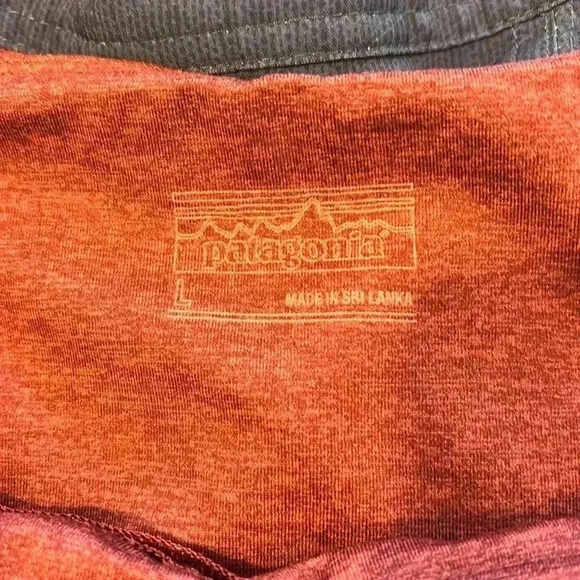 Patagonia size large burgundy polo skirt, a line, comfortable, soft material - Picture 3 of 4